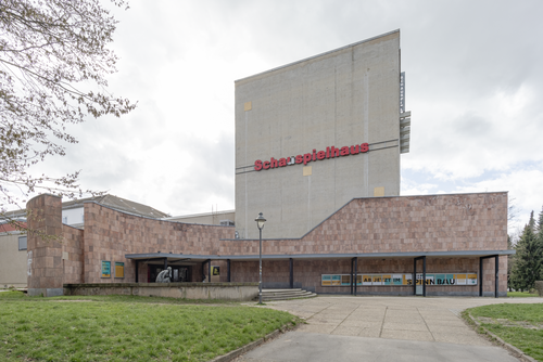 Schauspielhaus Chemnitz: Zwischen Zeiten und Räumen