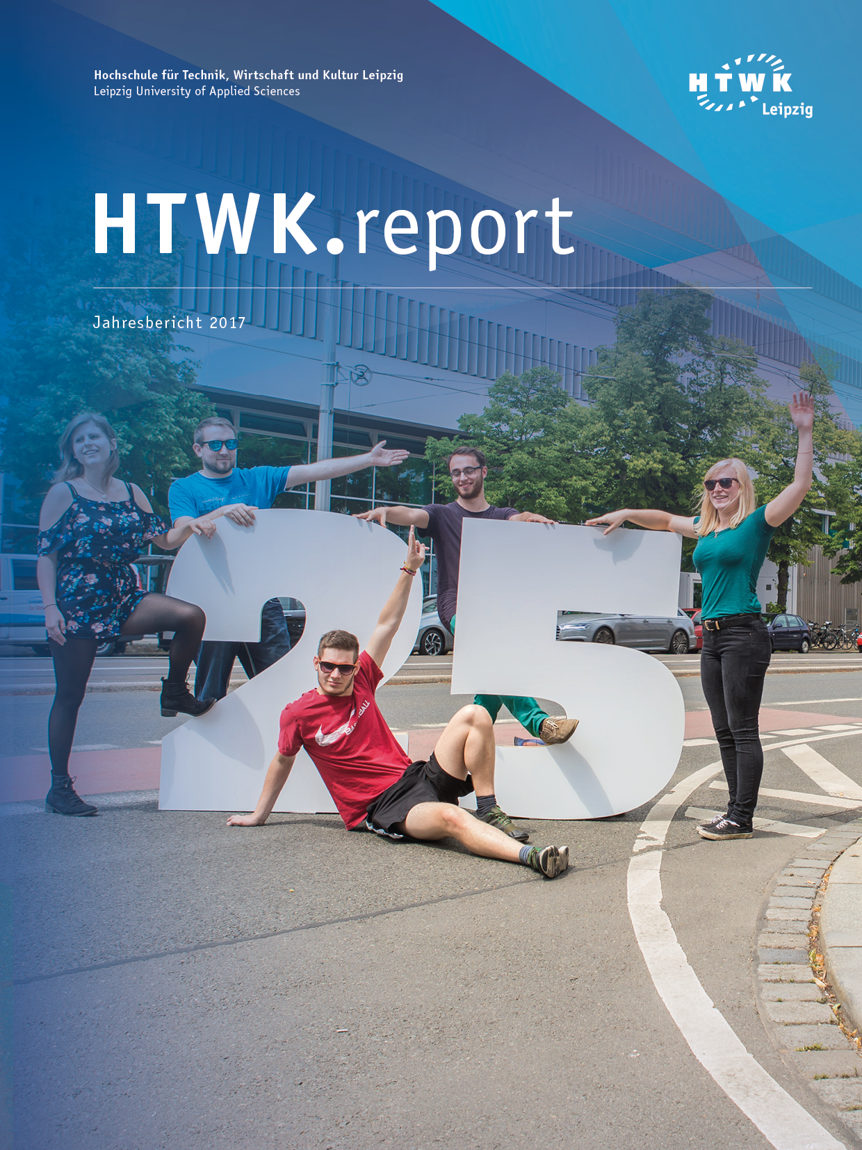 Seit der Immafeier online: HTWK.report 2017. Ein Klick aufs Bild öffnet die Leseversion. Link zur Leseversion von HTWK.report 2017.