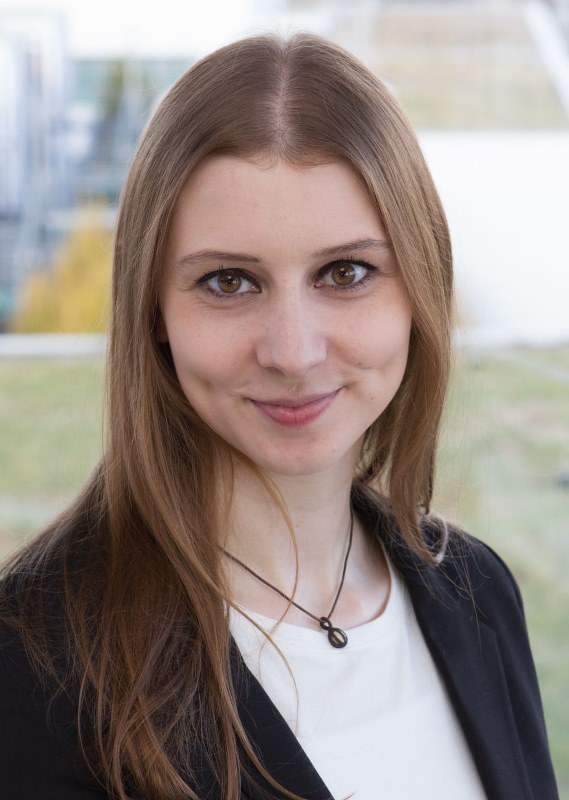 Dr. phil.   Franziska Böhl